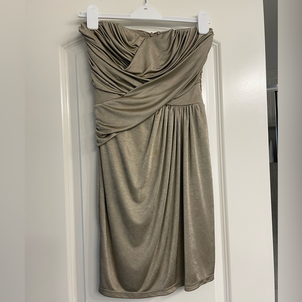 EUC Pewter sleeveless cocktail dress